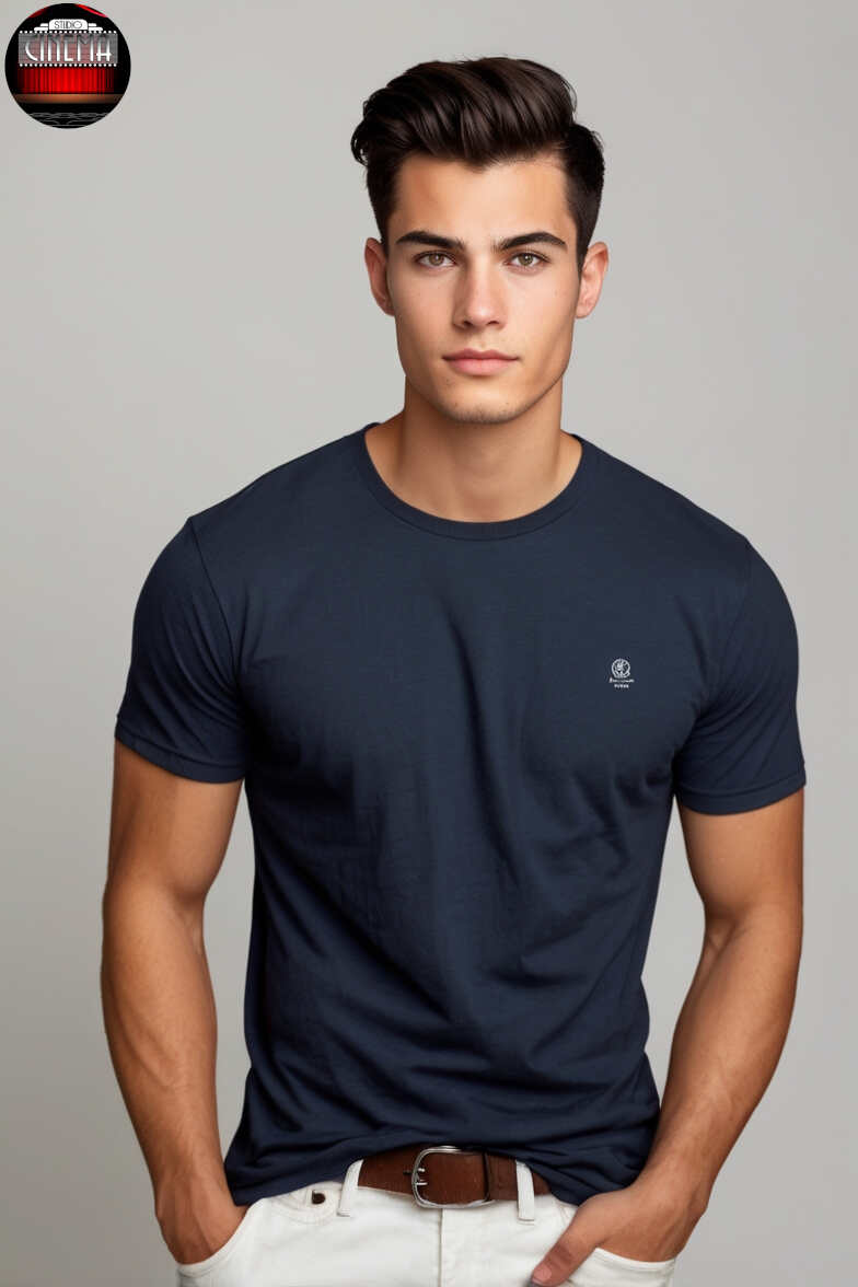 Modelos digitales, muchacho de 21 años años modelando playera Studio Cinema Leonardo_Vision_XL_imagine_a_21_year_old_stud_wearing_a_navy_b_1