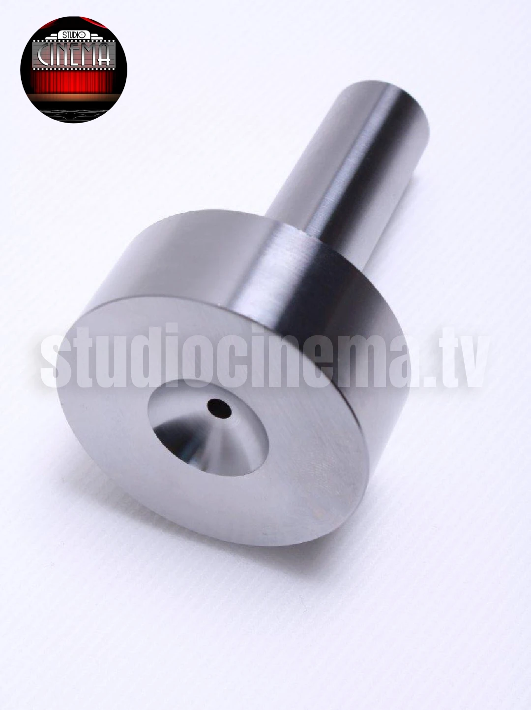 BOTADOR DE ACERO especializados para la industria del moldeo de plastico Fotografia de producto industrial Studio Cinema (3)